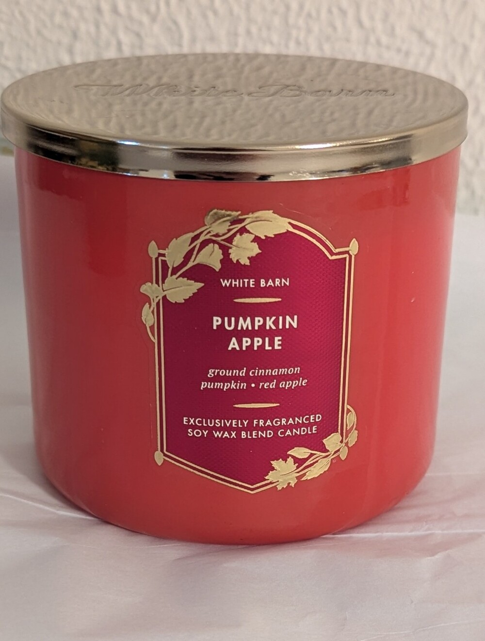 White Barn Bath & Body Works Scented Candle Pumpkin Apple 3 Wick 14.5 Oz  New - Picture 1 of 5